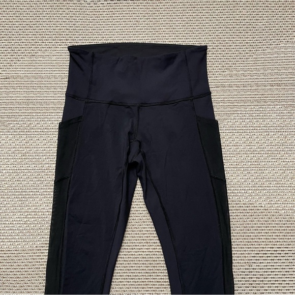 RARE Lululemon Seek The Heat Crop Sz 6 In Black - Picture 6 of 9